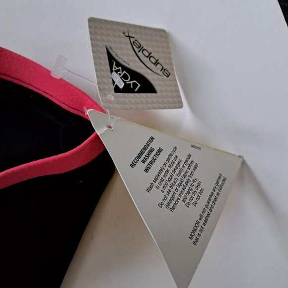 Mondor figure skating skate pants 12-14 child black and pink stripes New NWT - Picture 4 of 6